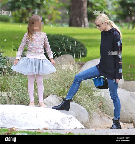 Jessica Alba And Jaime King Met At Coldwater Canyon Park In Beverly Hills For A Playdate