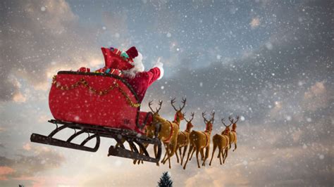 Santa Reindeer Names — How Many Pull Santa's Sleigh? - Parade