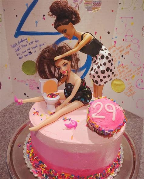 Top Imagen Pastel De Barbie Borracha Abzlocal Mx