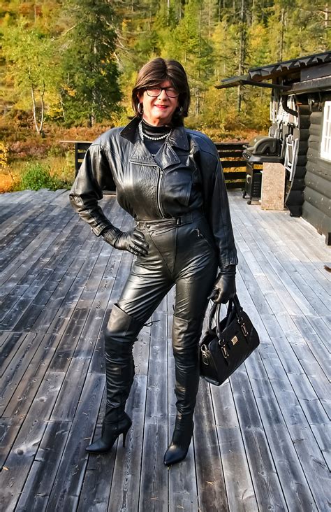 Pin By Eragon On I Want To Dress And Look Like This In 2022 Leather