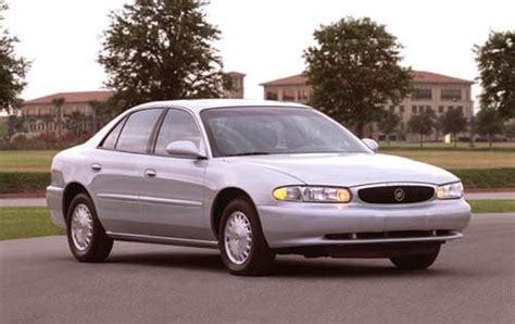 2004 Buick Century Review & Ratings | Edmunds