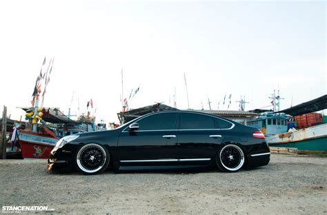 Clean Big Body // Phet's Nissan Teana. | StanceNation™ // Form > Function