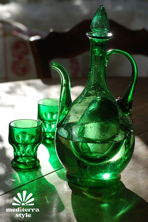 Vintage Italian Emerald Green Glass Decanter With Ice Chamber Empoli