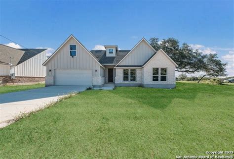 devine dr devine tx  mls  trulia