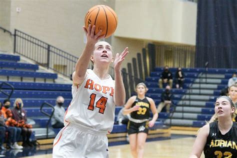 Hope Grand Valley Women Basketball Advance Ferris Men Eliminated