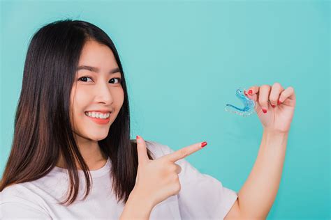 How Long Should I Wear A Retainer After Invisalign