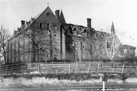 The History Of The Roncesvalles Neighbourhood In Toronto