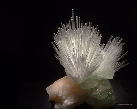 Mesolite & fluorapophyllite from India (Cullen Hall of Gems and ...