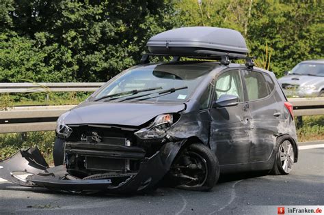 Unfall Auf Der A Bei Schl Sselfeld Bildergalerie