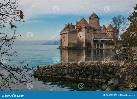 Vista Del Castello Magico Di Chillon Vicino A Montreux Sul Lago Geneve