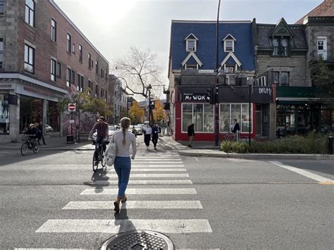 Près dune personne sur 4 est un immigrant au Canada Immigrer