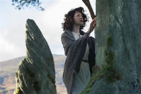 Outlander Behind-The-Scenes Feature Takes You To 18th Century Scotland ...