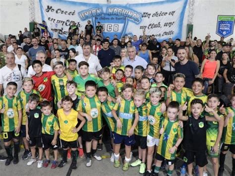 Ferraresi inauguró obras en el club San Martín y el Instituto Atlético