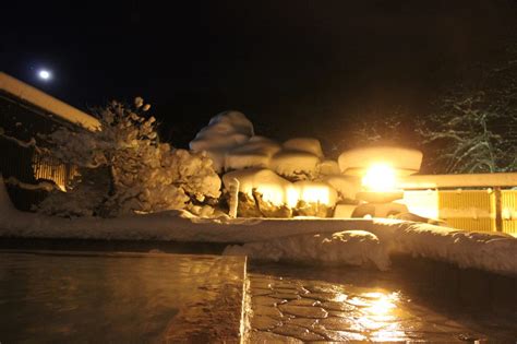 冬の贅沢、雪見露天風呂が愉しめる温泉ソムリエおすすめの温泉宿美肌温泉手帖