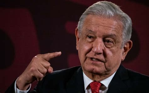 Gran Gran Escritor Mexicano Amlo Lamenta Muerte De José Agustín