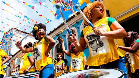 Carnaval pelo Brasil: conheça os blocos tradicionais de cada região