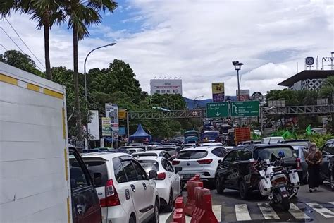 Foto Alternatif Ke Puncak Lewat Jalur Puncak Ii Ini Rutenya