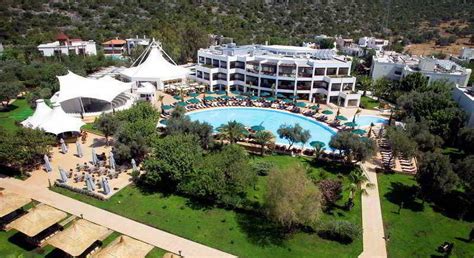 Latanya Park Resort Yalıçiftlik | Tatil.com