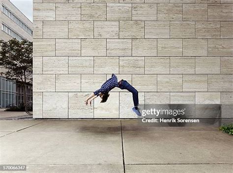 People Doing Backflips Photos And Premium High Res Pictures Getty Images