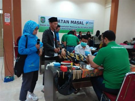 Sambut HKN Dinkes Gelar Sunatan Massal Media Center Kota Singkawang