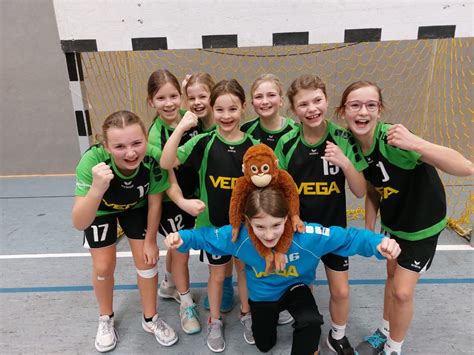 E M Dels Bauen Siegesserie Aus Handball Kinzigtal