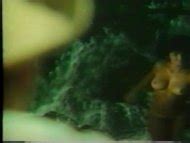 Naked Shirley Santos In Procuro Uma Cama