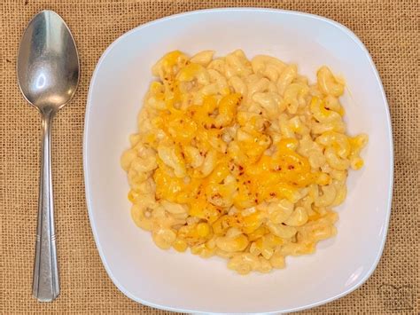 PEPPER JACK MAC AND CHEESE Butter With A Side Of Bread