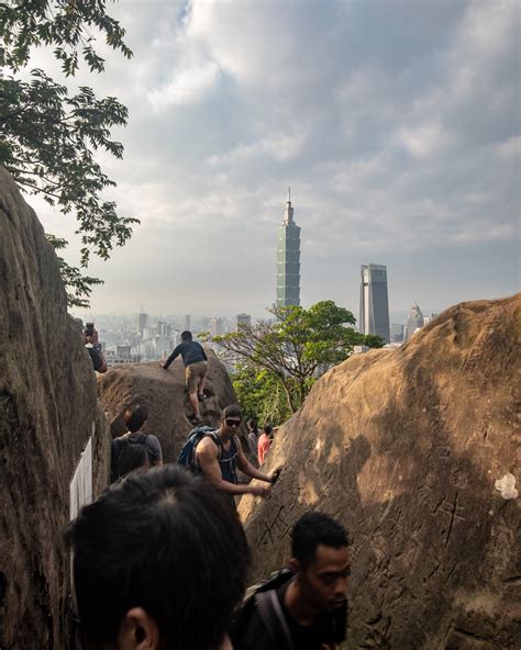 Elephant Mountain: Taipei’s most Instagrammable place — Walk My World