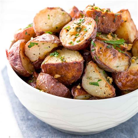 Roasted Garlic Petite Potatoes At Laurie Frost Blog