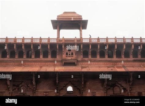 agra fort interior architecture Stock Photo - Alamy