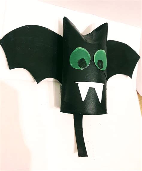 Halloween Bat Craft - Crafty Dojo