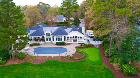Coastal Backyard Paradise In Va A New Tropical Retreat
