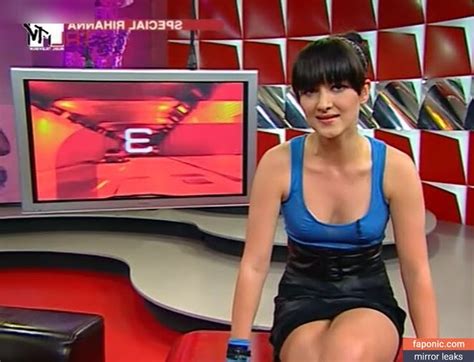 Ariane Alter Aka Namealter Nude Leaks Faponic