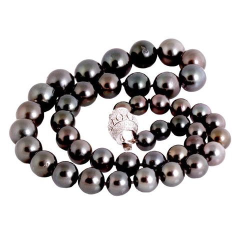 Diamond And Gold South Sea Cultured Black Pearls At 1stdibs