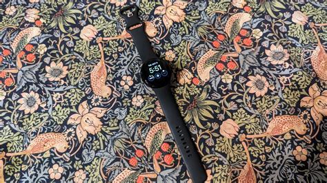 Pixel Watch review: Google's first smartwatch is merely okay | Mashable