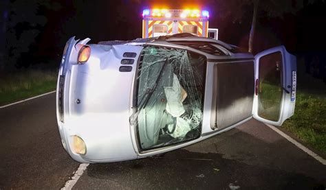 Schwerer Unfall Im Norden Autofahrer Hat Schutzengel