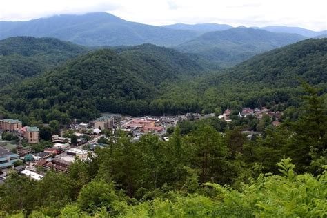 4 Incredibly Scenic Views In Gatlinburg Tn And The Smoky Mountains