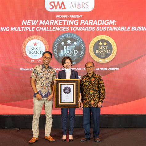 Trac Kembali Raih Indonesia Best Brand Awards Pt Serasi Autoraya