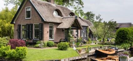 Giethoorn Que Hacer Que Ver Y Alojamiento Amsterdam Net