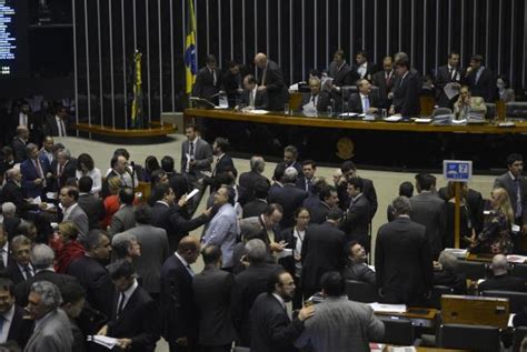 Plenário do Congresso Nacional mantém veto do governo ao reajuste do