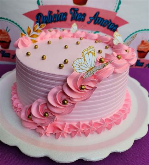 Pin By Vanessa Olima On A Delicias Tres Amores Simple Birthday Cake