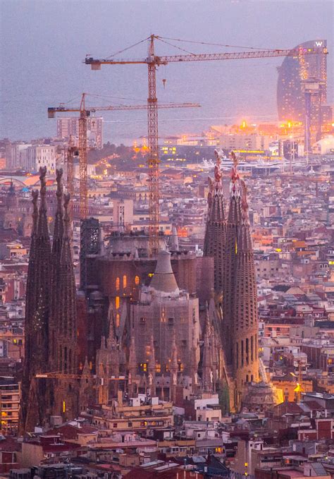 La Sagrada Familia Basilica Pictures Capture Final Phase After 100