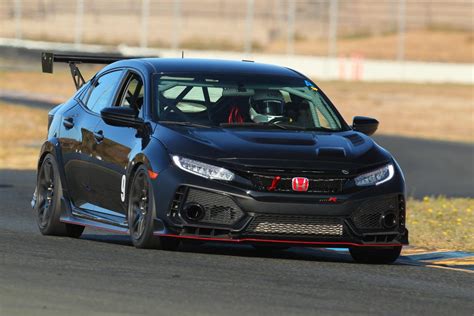 Honda's Civic Type R TC race car is just right, even if it's $90K - CNET