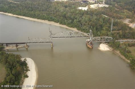 Tombigbee River Norfolk Southern Railroad Lift Bridge, Jackson, Alabama ...