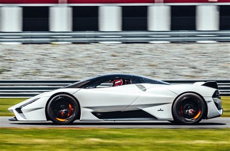 El Ssc Tuatara De Producción Cuenta Con Más De 1700 Cv Y Podría