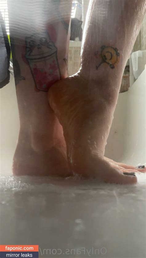 Dbzgoth Aka Dbzgothbecca Nude Leaks Onlyfans Faponic
