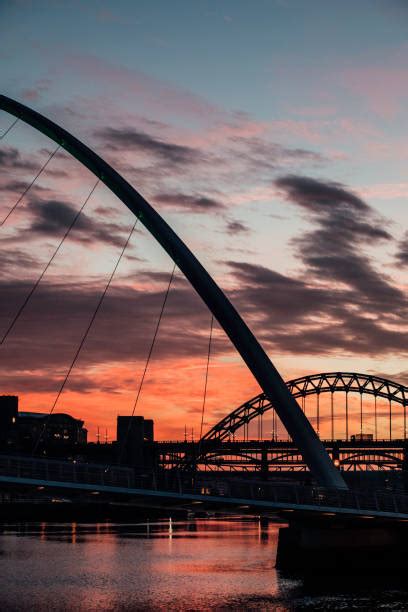 60 Newcastle Upon Tyne Tyne River Bridge Silhouette Stock Photos