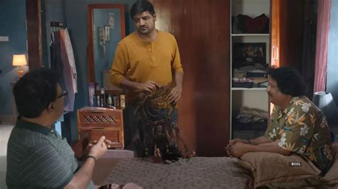 Conjuring Kannappan Movie Review: A horror comedy with a unique premise ...