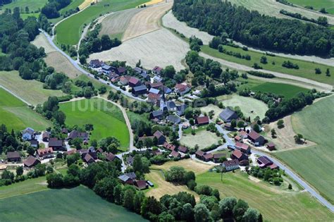 Luftaufnahme Trumsdorf Kirchengeb Ude In Der Dorfmitte In Trumsdorf