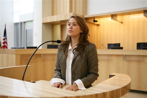 Line Between Expert and Lay Testimony Regarding Technology is Blurry